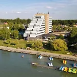 Premium Panorama Hotel
