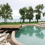Premium Panorama Hotel 4*