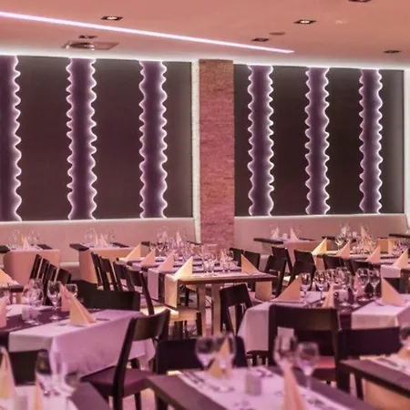 Szálloda Premium Panoráma 4*