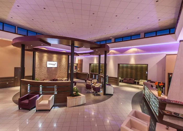 فندق Premium Panorama 4*