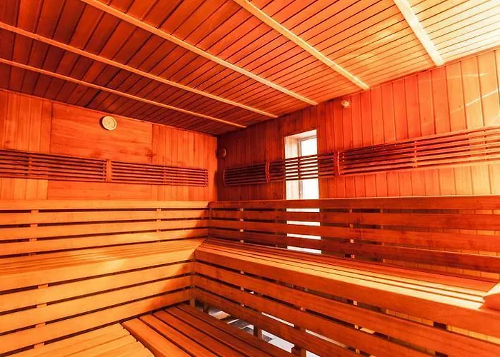 Premium Panorama Hotel 4*